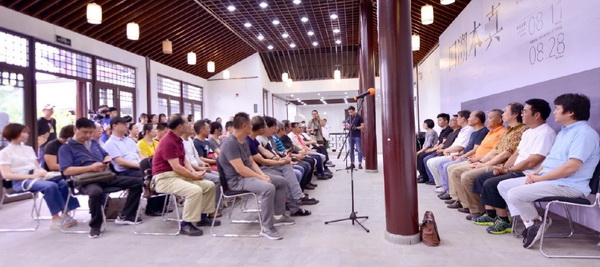 19-08-14顾忠兵速写作品展在南通开展 (1).JPG 19-08-14顾忠兵速写作品展在南通开展 (1).JPG