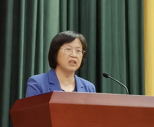 省政协召开常委会 (5).JPG