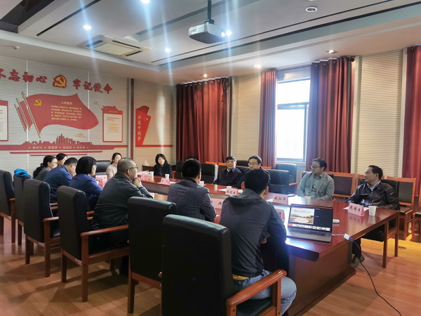 周健民参加农工党南京大学支部座谈会 (2).jpg