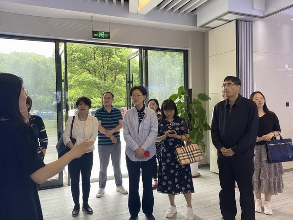 陕西省委来江苏开展科技成果转化专题调研 (7).jpg