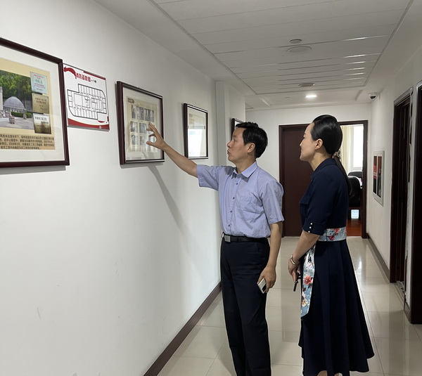 南京师范大学党委统战部到省委机关走访 (2).JPG