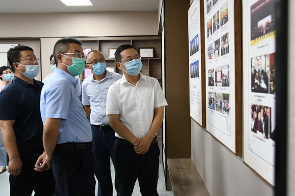 中共溧水区委常委统战部部长石磊调研溧水农工之家