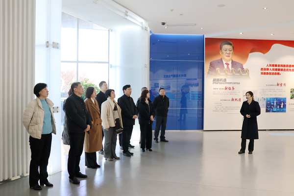 徐州市委会赴泰州市开展生物医药产业发展专题调研 (1).jpg