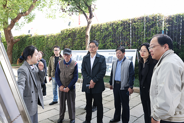 参观32号街坊历史文化街区  (1).jpg