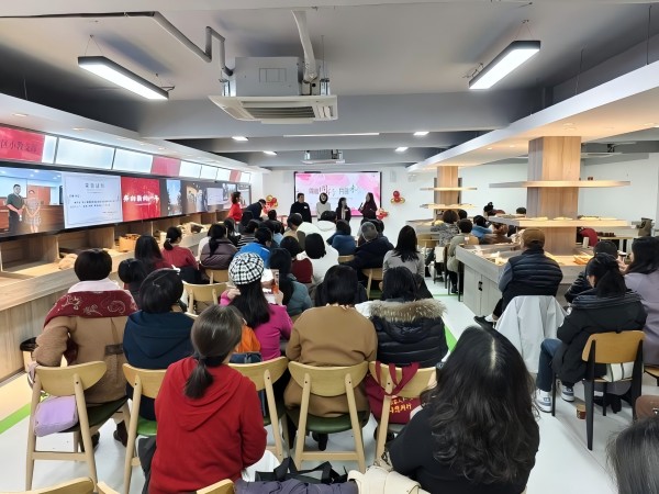 同心同行 共创未来——农工党南京市玄武区基层委员会、市综合支部、市妇幼保健院支部与鼓楼区小教支部联合开展党史学习暨年度工作总结会议（3）.jpg