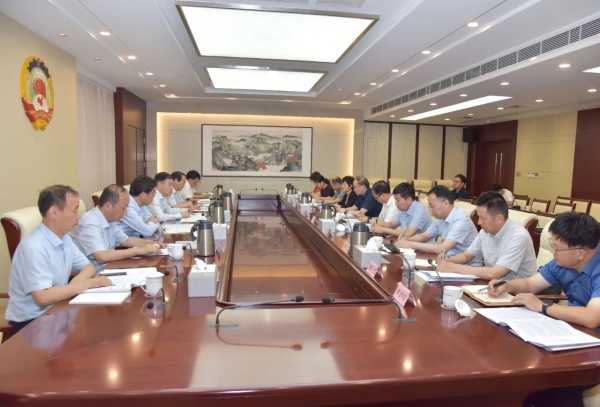 农工党盐城市委会围绕完善养老服务体系作交流发言.jpg